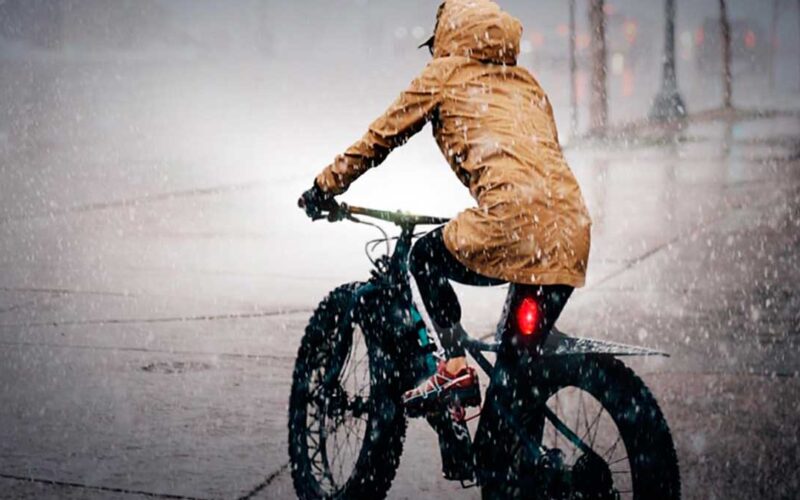 luz delantera de bicicleta POSUGEAR